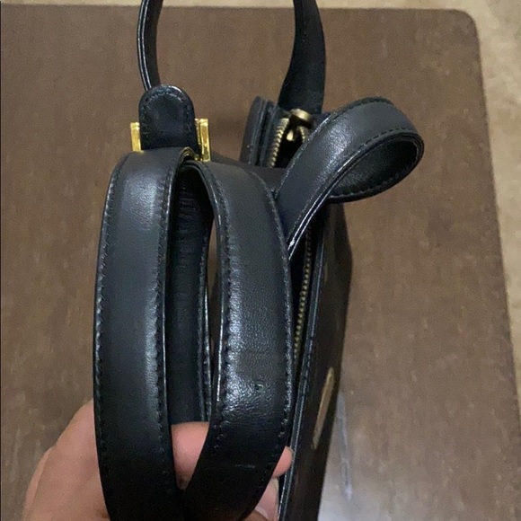 Pre-love MCM sling bag - Picture 11 of 11